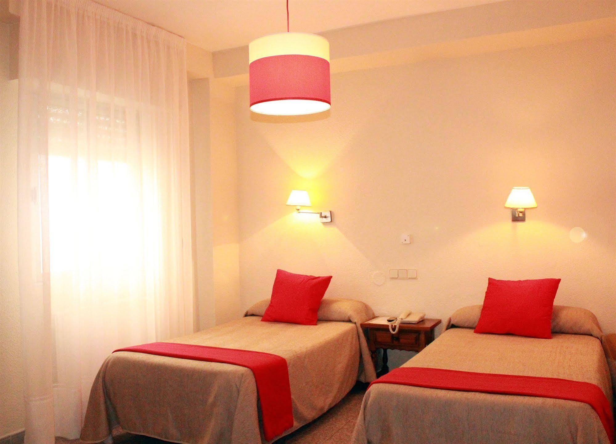 אובדה Hotel La Paz מראה חיצוני תמונה