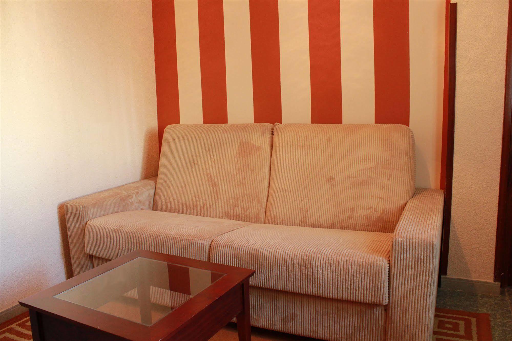 אובדה Hotel La Paz מראה חיצוני תמונה