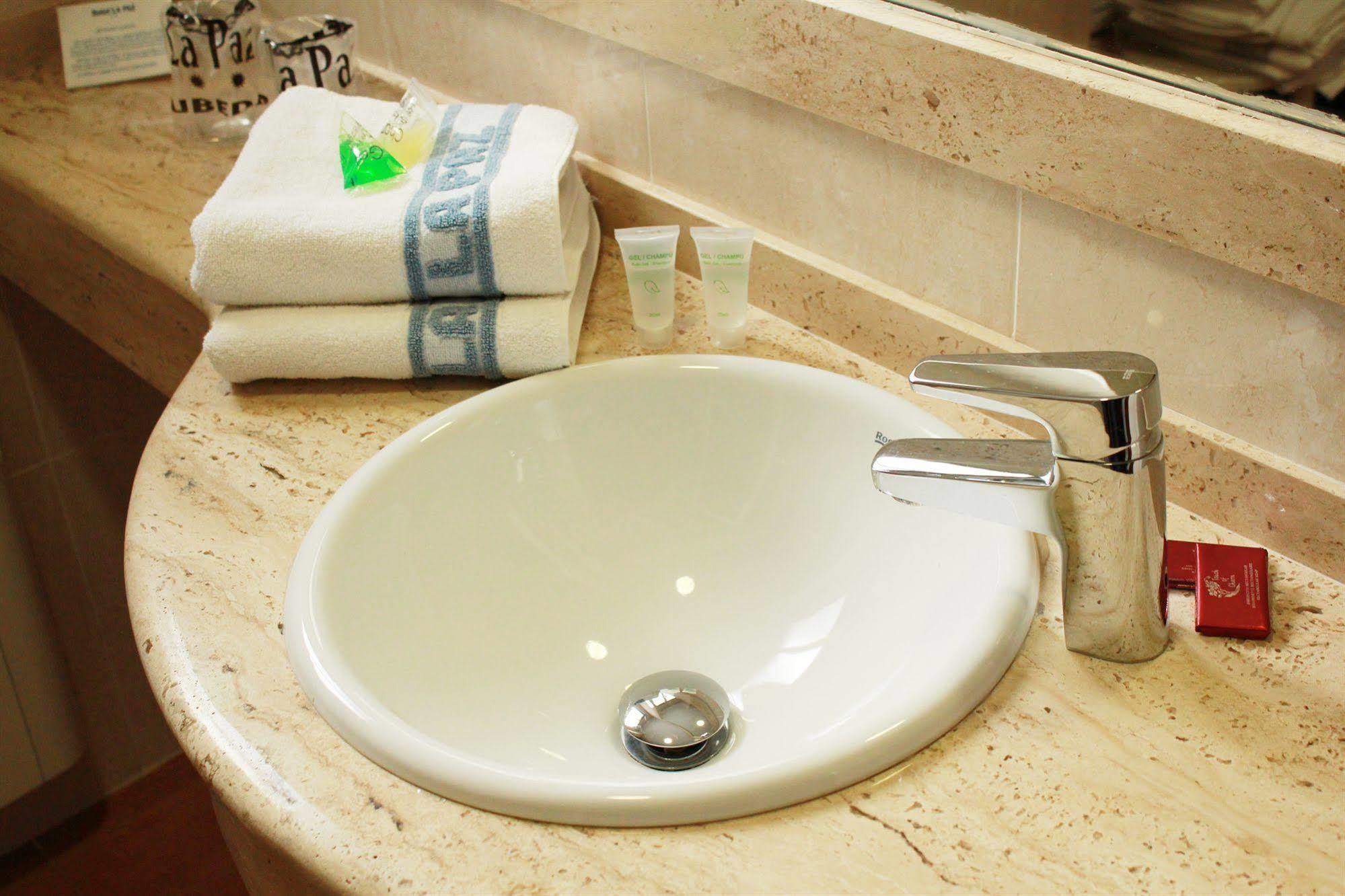 אובדה Hotel La Paz מראה חיצוני תמונה