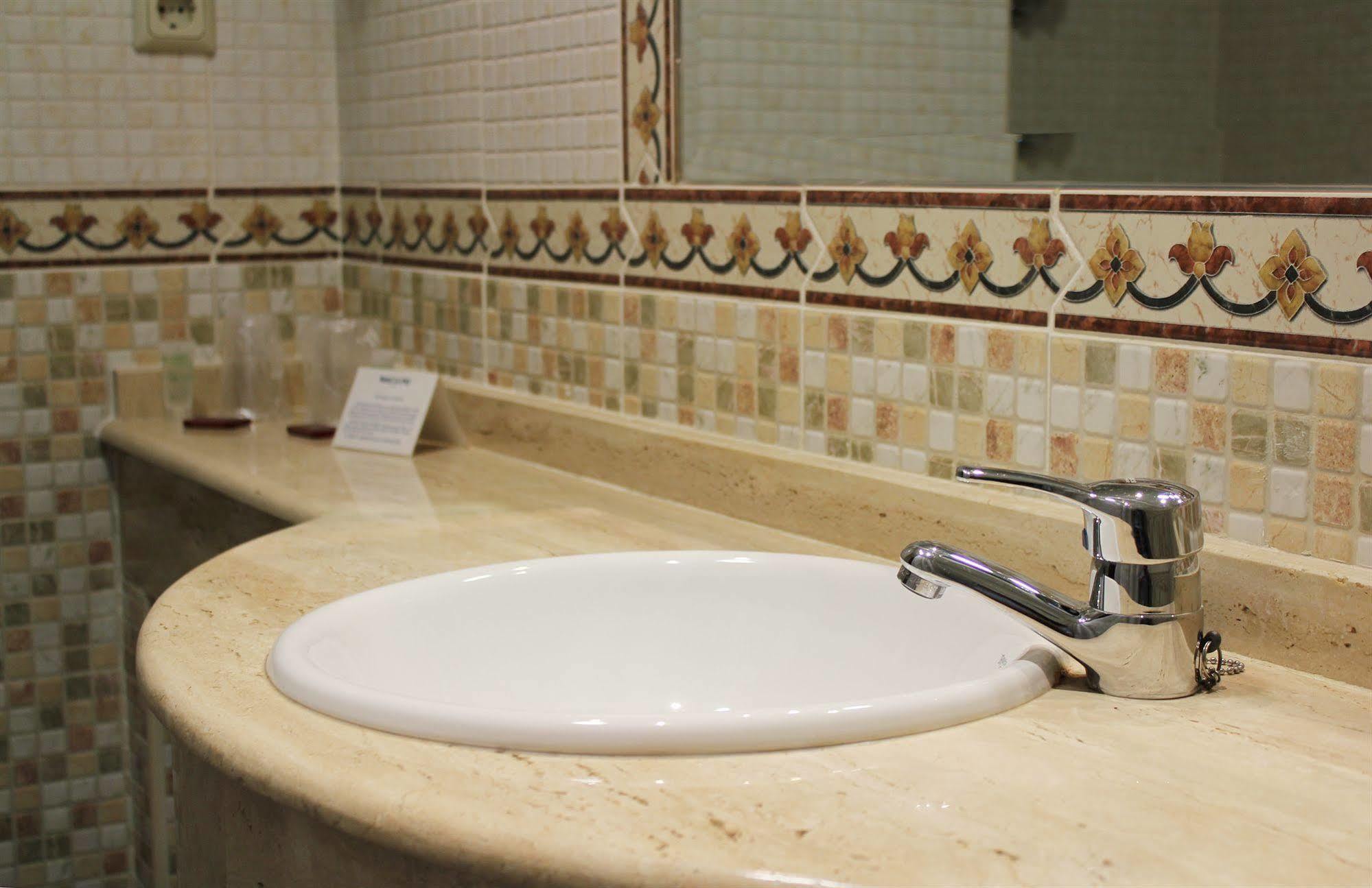 אובדה Hotel La Paz מראה חיצוני תמונה