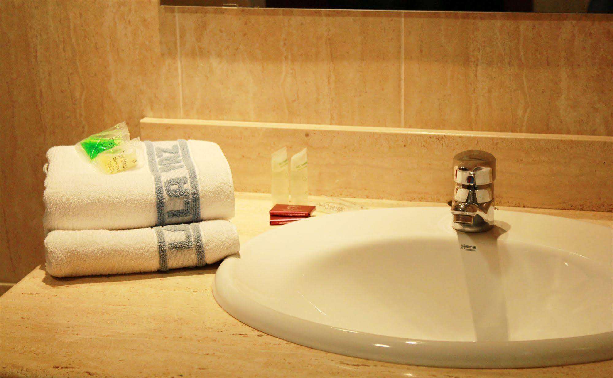 אובדה Hotel La Paz מראה חיצוני תמונה