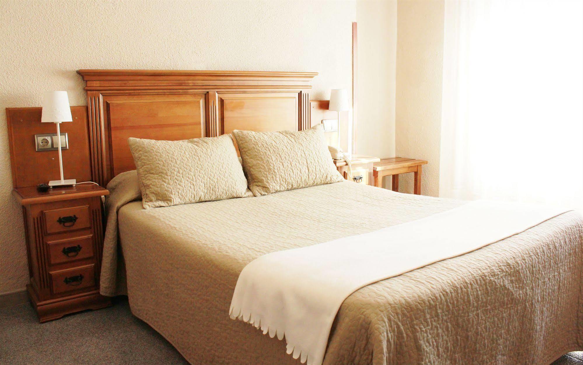 אובדה Hotel La Paz מראה חיצוני תמונה